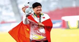 Jun 18, 2021 · 在上周舉行的2021年全國田徑冠軍賽暨奧運會選拔賽女子鉛球比賽中，除了老將鞏立姣外，年輕選手宋佳媛延續本賽季良好勢頭，憑藉第二投18.95米的. Kby1ejo6 Gf2fm