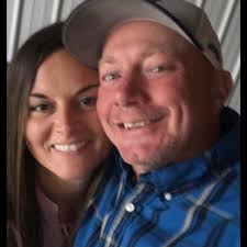 Should I slice a smoked turkey breast hot or cold?