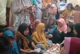 Jul 21, 2019 · halo sobat, dipostingan ini kami akan memberikan informasi populer mengenai tema acara halal bihalal. Tewas Di Kamar Murid Smp Diduga Bunuh Diri Usai Akad Nikah