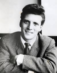 Divorce, heartache & numerous affairs... how Johnny Briggs' off-screen life  was as enthralling as Mike Baldwin's