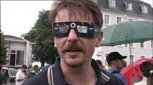 Jump to navigation jump to search. Sr Mediathek De Die Totale Sonnenfinsternis 1999