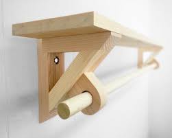 Wooden Towel Rack Bar Shelf Holder Bracket Artesanato Em Madeira Moveis De Madeira Projetos De Carpintaria Simples