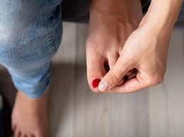 An ingrown toenail is a common problem and happens when the side edge of a toenail grows into the skin tissue around it. Ingrown Toenails Causes Symptoms And Remedies