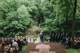 .small wedding reception venues but i have my reception pretty much nailed down for my wedding on my fiancee' and i want to do an outdoor ceremony. Custom Outdoor Wedding Venue Dogwood Canyon