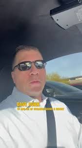 Gina Farr's Instagram, Twitter & Facebook