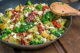 Kartoffel Brokkoli Pfanne Mit Feta Immerhungrig