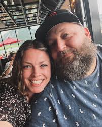 Fred the Bee (@fredthebee) • Instagram photos and videos