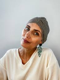 Mama's voor blogster lara switten (34) op het getouw is gezet, heeft in amper één dag meer dan 20.000 euro opgebracht. Column Lara Switten 35 Mama Van 3 Die Strijdt Tegen Kanker Nooit Gedacht Dat Ik Mijn Verjaardag Zo Zou Vieren Kaal In Een Rolstoel En Zonder Een Glas Bubbels Column Lara Hln Be