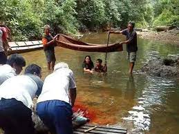 Berasal dari luar nusantara, iaitu orang arab yang mengasimilasikan dan mengamalgamasikan diri. Pantang Larang Adat Perkahwinan Kaum Iban Yang Anda Perlu Tahu Kamek Miak Sarawak Sarawak News