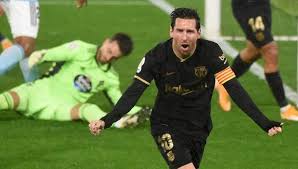 Barcelona won 17 direct matches.celta vigo won 9 matches.11 matches ended in a draw.on average in direct matches both teams scored a 3.38 goals per match. Lionel Messi En Barcelona Vs Celta La Foto Viral Del Arbitro Explicando Al Argentino La Expulsion De Lenglet Futbol Internacional Depor