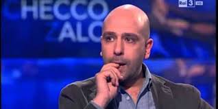 Checco chooses to let go of his secure job, uses the money from sironi to buy vaccines for an african medical camp and restarts his life as valeria's helper. Checco Zalone In Lutto La Sua Morte Lo Ha Fatto Disperare