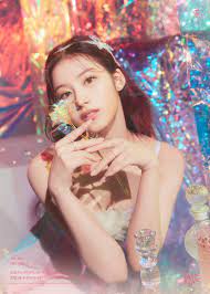 Red velvet to make a comeback as a full group in twice in the past couple of years has become such a versatile group and i love that despite being. Twice On Twitter Twice 10th Mini Album Taste Of Love Second Tasting Teaser Photo03 In Love Sana Title Alcohol Free M V 06 09 6pm Kst Full Album Physical 06 11 1pm Kst 0am