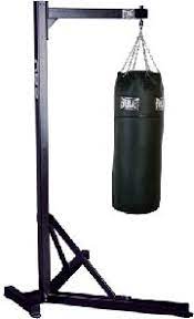 Best heavy bag stand diy from 25 best ideas about heavy bag stand on pinterest. 8 Reasons Why Heavy Bags Suck