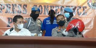 Na mengaku mengirim takjil beracun sianida kepada t, anggota polresta yogyakarta. N Hlh6liu Ekwm