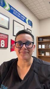 Soreness or pain? 🤔 As a sports chiropractor, I get this question daily.,  Here’s the quick breakdown., Listening to the difference keeps you training  smarter, not sidelined. 💪Move well. Recover well. ...