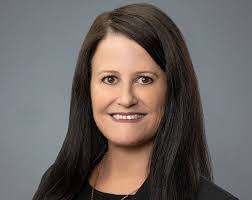 Kelly Holbrook's Instagram, Twitter & Facebook