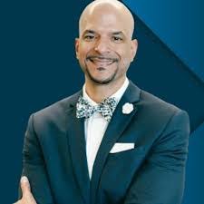 Amanda Pedigo's Instagram, Twitter & Facebook