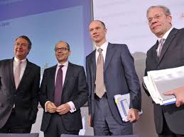 Většina bank zpravidla vybírá poplatky za vedení konta. Die Uppigen Extras Der Staatsbanker Bei Der Kfw Wirtschaft