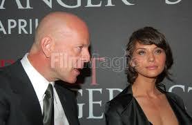 Tamara Bruce's Instagram, Twitter & Facebook