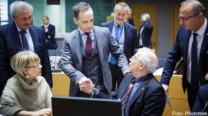 Er ist zudem langjähriges mitglied des vorstands der sozialdemokratischen partei. Heiko Maas On Twitter Die Eu Wird Einen Beitrag Leisten Zur Uberwachung Des Waffenembargos In Libyen Wir Werden Jetzt Die Details Der Neuen Mission Erarbeiten Die Auch Eine Maritime Komponente Haben