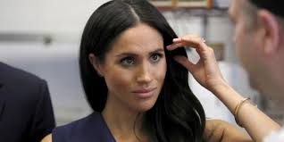 Ob Herzogin Meghan weiss, wie schlecht es ihrem Vater Thomas geht?