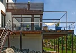 Terrasse An Hanglage Auf Stelzen Holz Oder Stahl Besser Seite 2 Erfahrungen Von Bauherren Und Bauexperten Balkonentwurf Haus Auf Stelzen Haus Hanglage