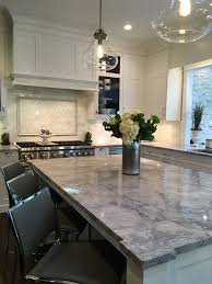 Superwhite Quartzite Kitchen Countertop Superwhite Quartzite The Countertops Kitchen Remodel Countertops White Kitchen Remodeling Home Kitchens