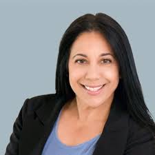 What a great evening at Y'all Street Connect with NIRI DFW and Texas  Capital! 🎉 It was a pleasure hearing from Daniel Hoverman, Head of  Corporate & Investment Banking at Texas Capital,