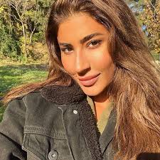 تامر حسنى ضيف جيهان عبدالله فى أجمد 7 الساعه 7 فى حلقة عيد الحب. Ù…Ø§ Ù„Ø§ ØªØ¹Ø±ÙÙ‡ Ø¹Ù† Ù„ÙŠÙ„Ù‰ Ø¹Ø¨Ø¯Ø§Ù„Ù„Ù‡ Ù…Ù† Ù‡ÙŠ Ø³ÙŠØ±ØªÙ‡Ø§ Ø§Ù„Ø°Ø§ØªÙŠØ© Ø¥Ù†Ø¬Ø§Ø²Ø§ØªÙ‡Ø§ ÙˆØ£Ù‚ÙˆØ§Ù„Ù‡Ø§ Ù…Ø¹Ù„ÙˆÙ…Ø§Øª Ø¹Ù† Ù„ÙŠÙ„Ù‰ Ø¹Ø¨Ø¯Ø§Ù„Ù„Ù‡