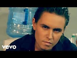 Bullet Got Very Stale… It Just Got Boring” Michael 'Moose' Thomas Talks  Leaving BFMV For Kill The Lights