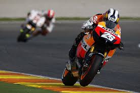 Now admitting it does have issues in serious need of resolving, it faces an almost impossible task in doing so. Repsol Honda To Field 3 Riders In 2011 Motogp Autoevolution