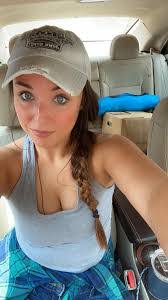 Kristy Oldham's Instagram, Twitter & Facebook