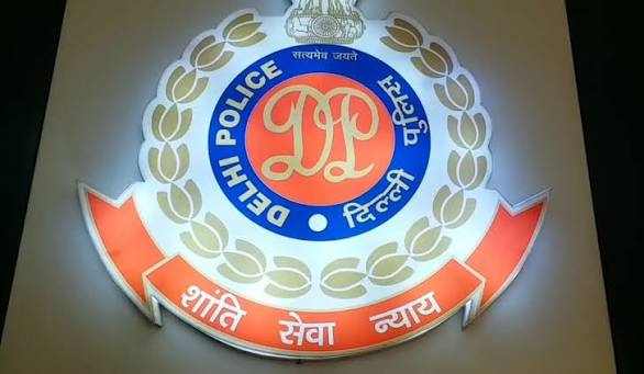 पॉडकास्ट वायरल होने के बाद दिल्ली पुलिस में हरकत