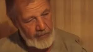 Louis Theroux speaks to Daniel Luria of Ateret Cohanim