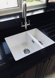 If you are looking for the perfect stylish sink for a kitchen that gets a lot of use, this is the sink for you. Which Kitchen Sink Material Is Best Stonecover Quartz Surfaces