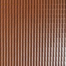 Auch Auf Grossen Flachen Weiss Der Rheinland Variabel Durch Sein Ausgeglichenes Deckbild Zu Uberzeugen Hier Zu Sehen In Der Natur En Dachziegel Rheinland Ziegel