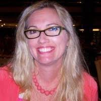 Dana Gulledge's Instagram, Twitter & Facebook