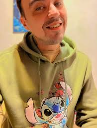 Aaron Barber (@ren.agade) • Instagram photos and videos