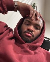 A bunch of random selfies from 2024… Surprise if you make it to the end..