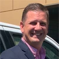 Tracy Houk's Instagram, Twitter & Facebook