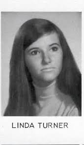 Elaine Princi as Dorian Cramer