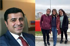 Biri 7, diğeri 11 yaşında dilda ve dilal adında iki kızı var. Demirtas Bogaz Dan Gecerken Yavas Gecin Benim Yerime De Izleyin Kronos News Bagimsiz Haber Sitesi