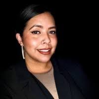 Amy Mariscal's Instagram, Twitter & Facebook