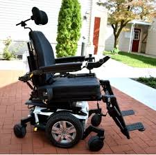 Barely Used 2018 Quantum Q6 Edge 2 0 Power Chair Powered Wheelchair Wheelchair Power Chair