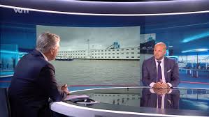 Vtm news • links both old and new intros of vtm nieuws, featuring a new studio with a new building, from vilvoorde to antwerp. Vtm Nieuws Broadcast Set Design Gallery