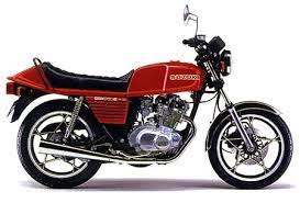 Here we have tried to collect the pictures and information about all the model years of suzuki gs 250 fws. Suzuki Models 1981 Page 3