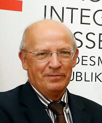 File:Augusto Santos Silva September 2016 (29654321765).jpg