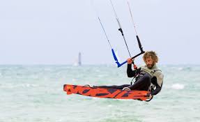 The best way to learn kitesurf without wasting time. Kite Surf Line Up