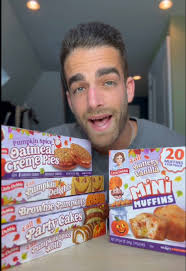Little Debbie Fall collection review #pumpkin #fall #littledebbie  #foodreview #mukbang @Little Debbie