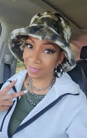 Prefers warm weather in Michigan